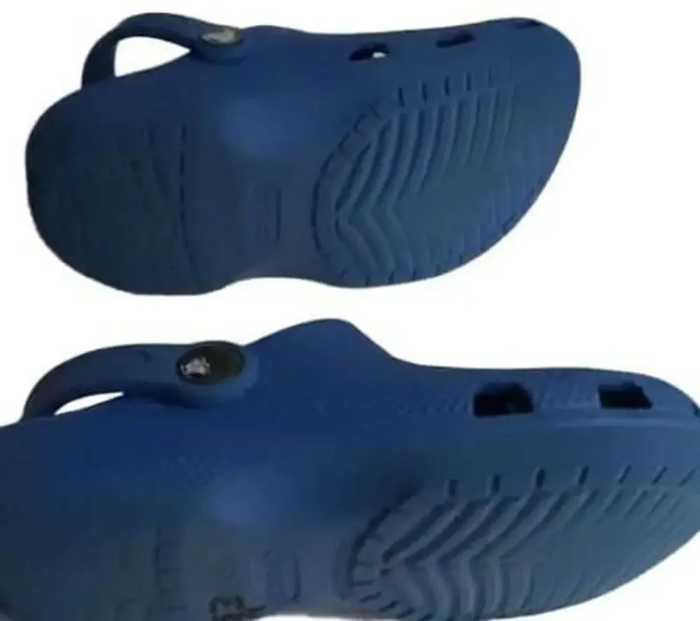 Crocs Classic Clog Blue Bolt Unisex Kids Sandals
